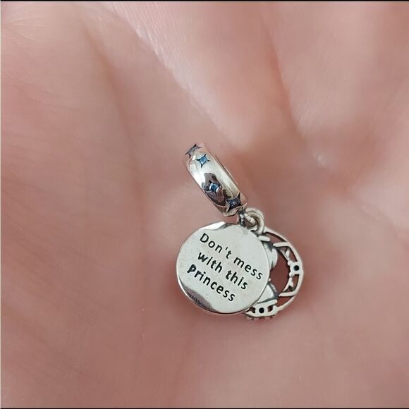 925 Sterling Silver Princess Leia Charm - Picture 7 of 7